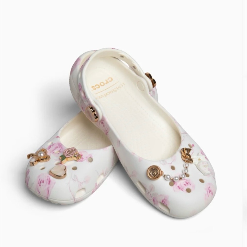 NIB The LoveShackFancy x CROCS Classic Ballet Flat in Oyster - W9 - Picture 5 of 10